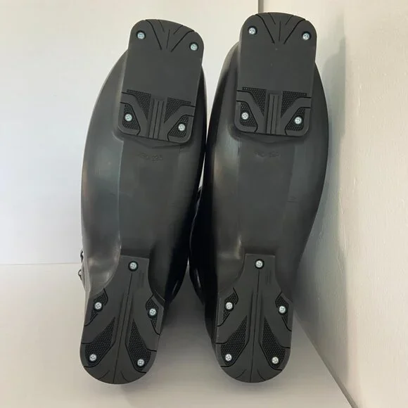 NWT Fischer Black RC One 8.5 Ski Boots - Picture 7 of 16